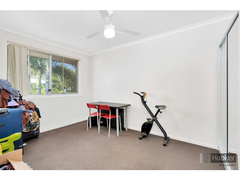 6/33 Middle Street, Labrador QLD 4215