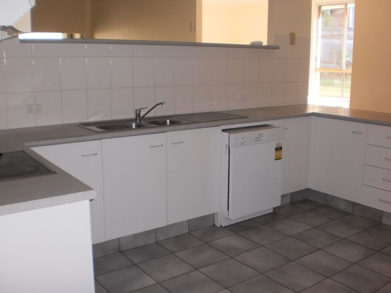 79 Parkwood Boulevard, Parkwood QLD 4214