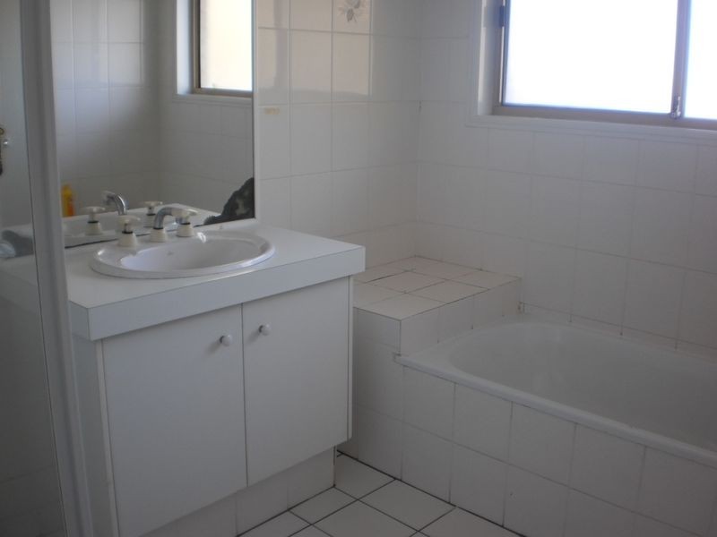 79 Parkwood Boulevard, Parkwood QLD 4214