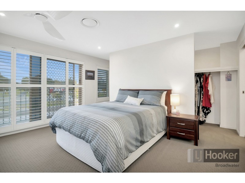 6 La Savina Drive, Coombabah QLD 4216