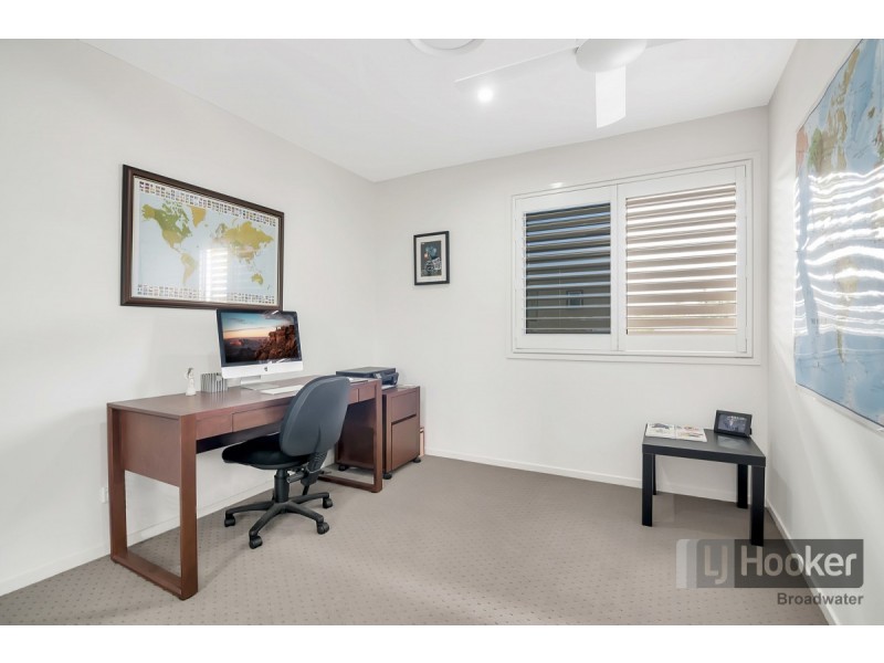 6 La Savina Drive, Coombabah QLD 4216