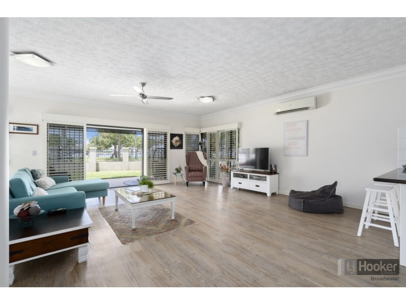 1/112 The Esplanade, Paradise Point QLD 4216