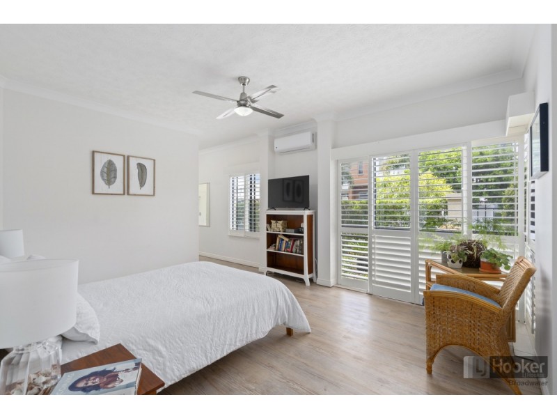1/112 The Esplanade, Paradise Point QLD 4216