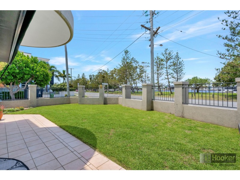 1/112 The Esplanade, Paradise Point QLD 4216