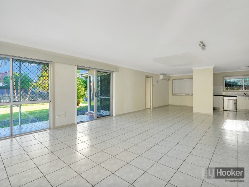 180 Muir Street, Labrador QLD 4215