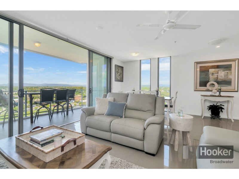 1008/378 Marine Parade, Labrador QLD 4215