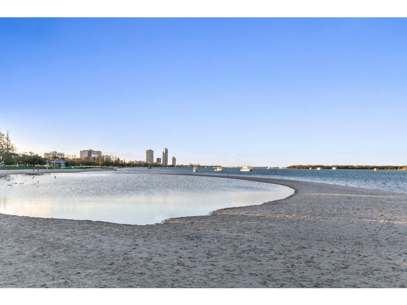 807/360 Marine Parade, Labrador QLD 4215