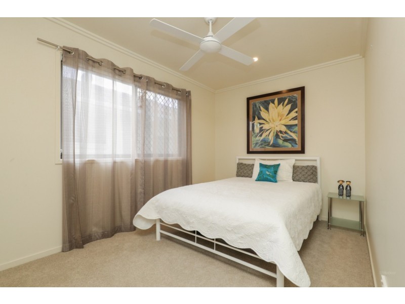 49-51 Harley Street, Labrador QLD 4215