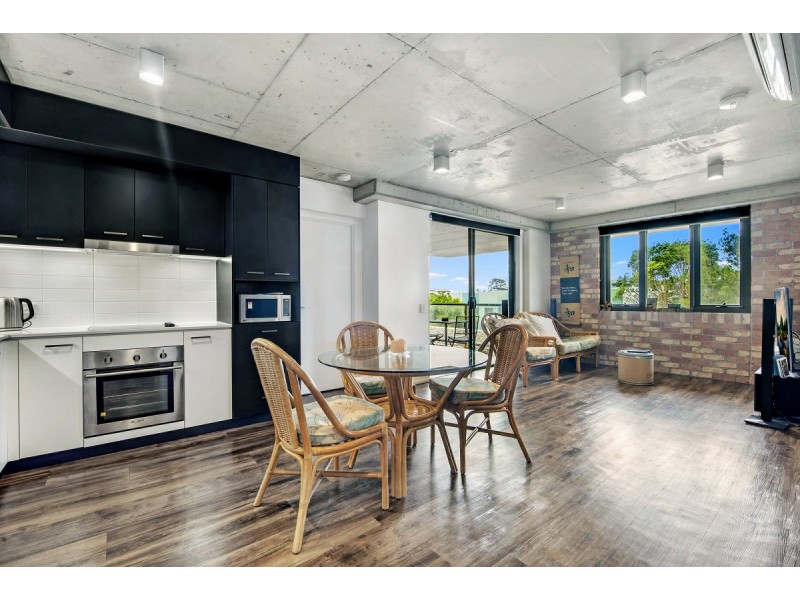 112/190 Varsity Parade, Varsity Lakes QLD 4227