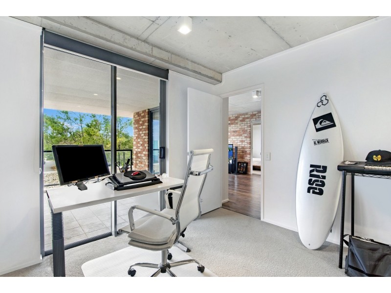 112/190 Varsity Parade, Varsity Lakes QLD 4227