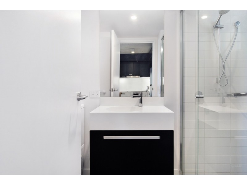 112/190 Varsity Parade, Varsity Lakes QLD 4227