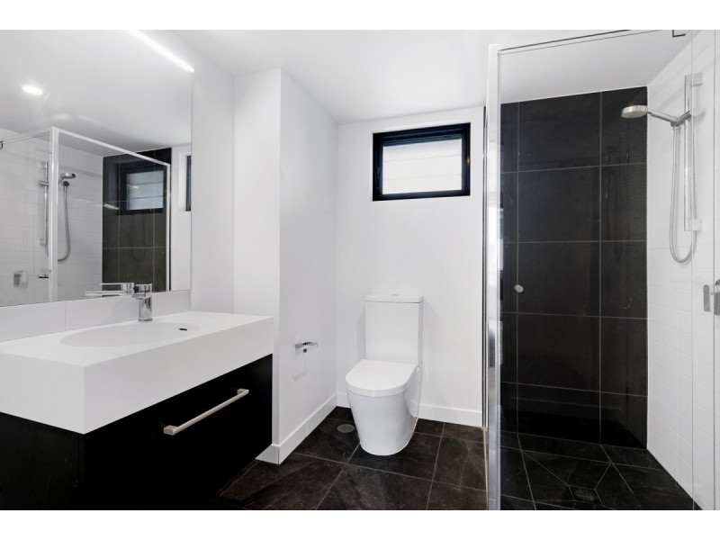 309/190 Varsity Parade, Varsity Lakes QLD 4227