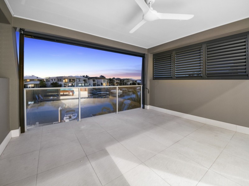 31 Quayside Drive, Helensvale QLD 4212