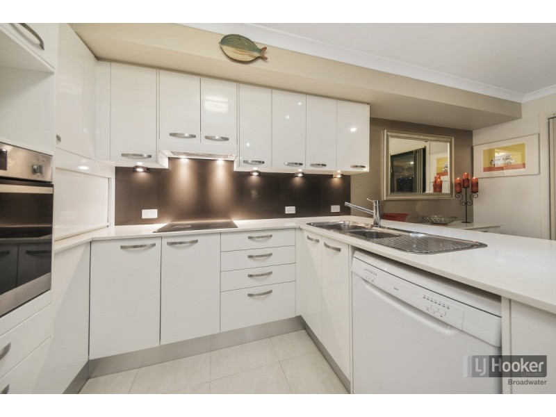 70/100 Morala Avenue, Runaway Bay QLD 4216