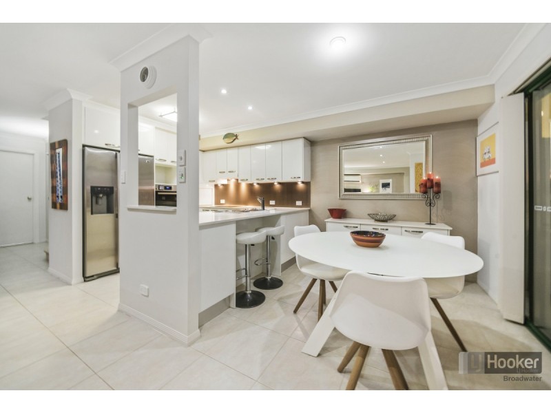 70/100 Morala Avenue, Runaway Bay QLD 4216