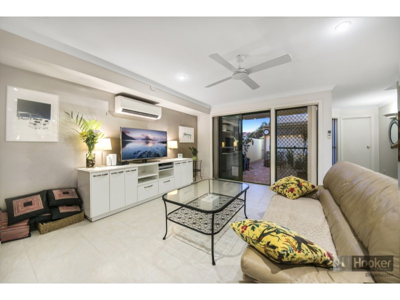 70/100 Morala Avenue, Runaway Bay QLD 4216
