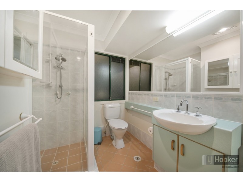 70/100 Morala Avenue, Runaway Bay QLD 4216