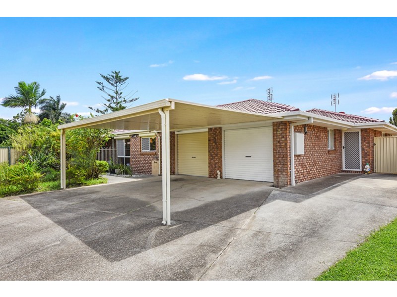 1/19 Riccarton Place, Labrador QLD 4215