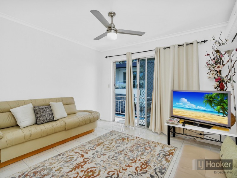 5/376 Marine Parade, Labrador QLD 4215