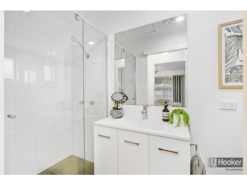 14 Myall Street, Southport QLD 4215