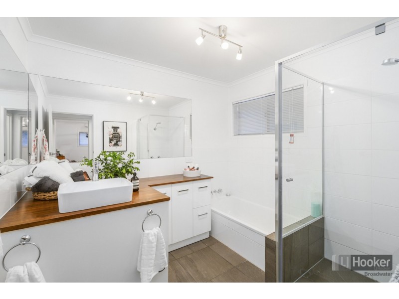 14 Myall Street, Southport QLD 4215