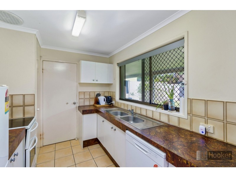 15 Walabah Drive, Ashmore QLD 4214