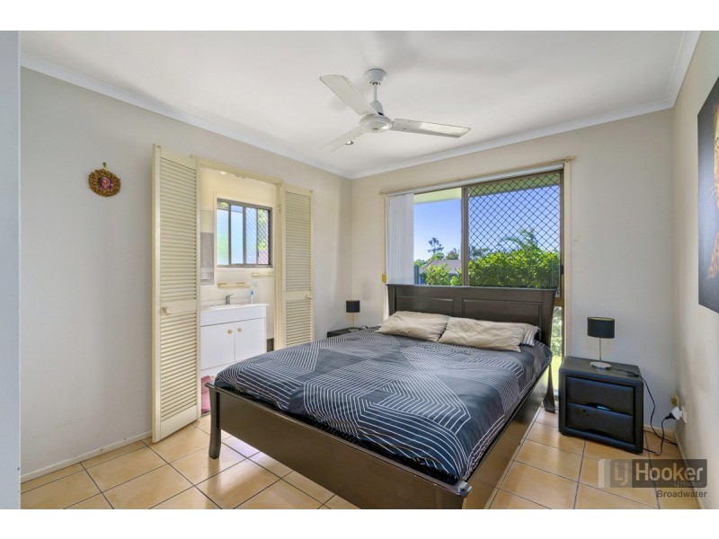 15 Walabah Drive, Ashmore QLD 4214