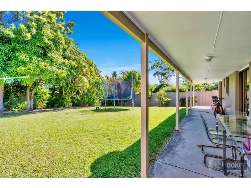 15 Walabah Drive, Ashmore QLD 4214