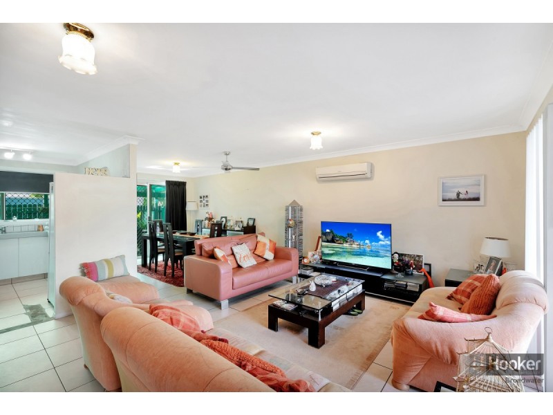 1/176 Oxley Drive, Coombabah QLD 4216