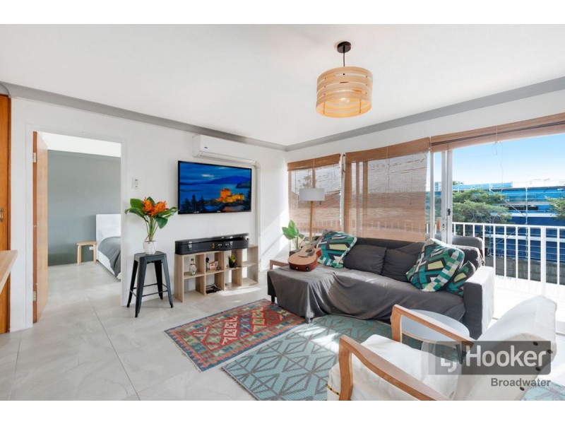 11/54 Frank Street, Labrador QLD 4215