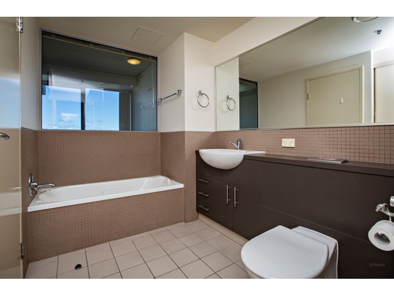807/360 Marine Parade, Labrador QLD 4215
