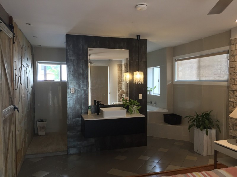 34 Morala Avenue, Runaway Bay QLD 4216