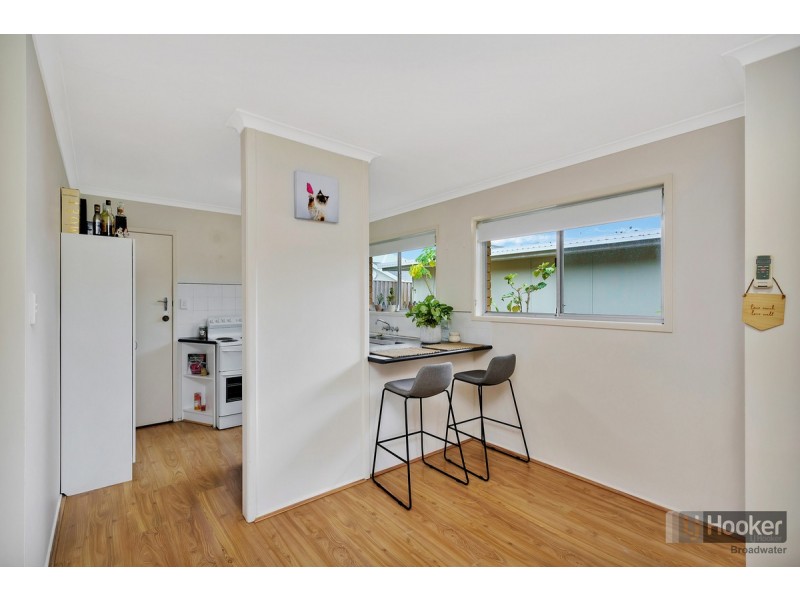 5 Mary Street, Labrador QLD 4215