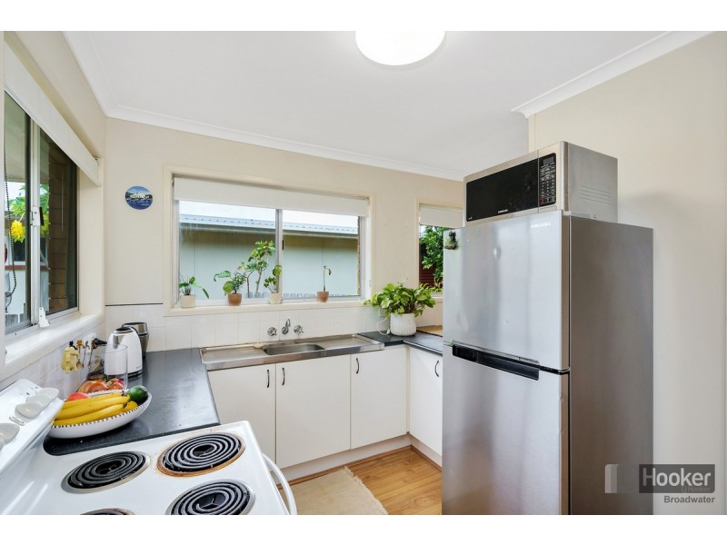 5 Mary Street, Labrador QLD 4215