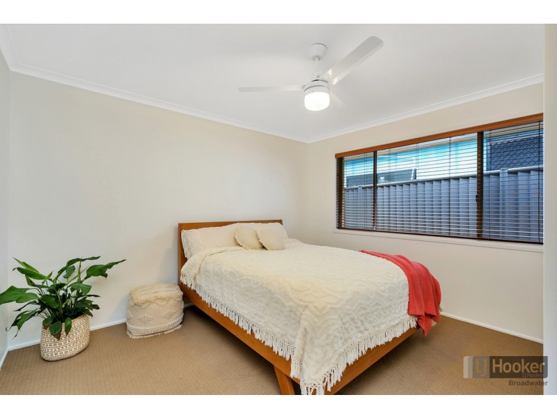 5 Mary Street, Labrador QLD 4215