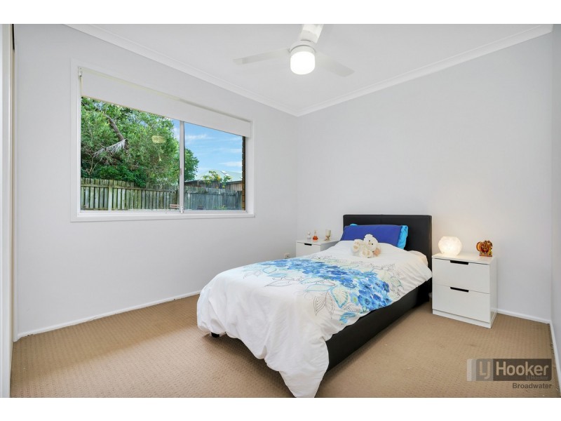 5 Mary Street, Labrador QLD 4215