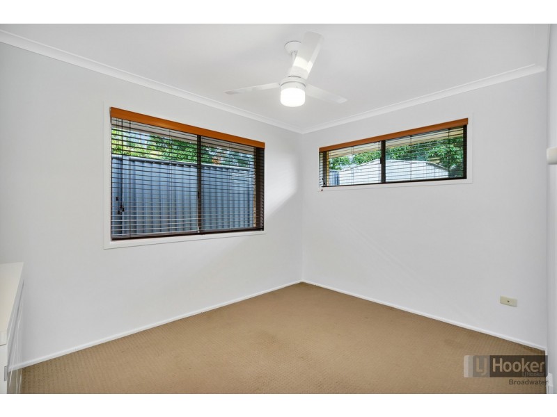 5 Mary Street, Labrador QLD 4215