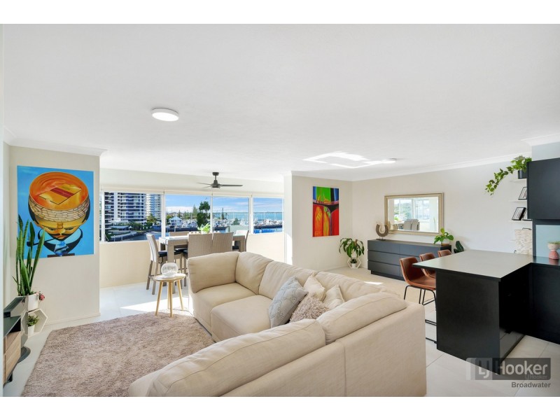 18/554 Marine Parade, Biggera Waters QLD 4216