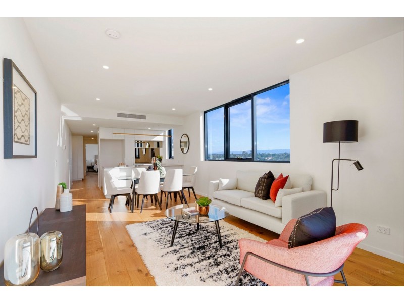 701/110 Frank Street, Labrador QLD 4215