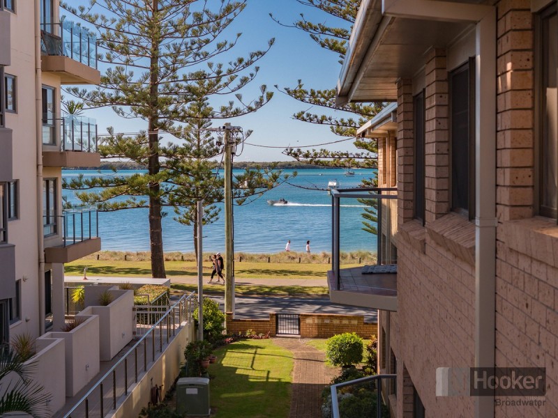 9/504 Marine Parade, Biggera Waters QLD 4216