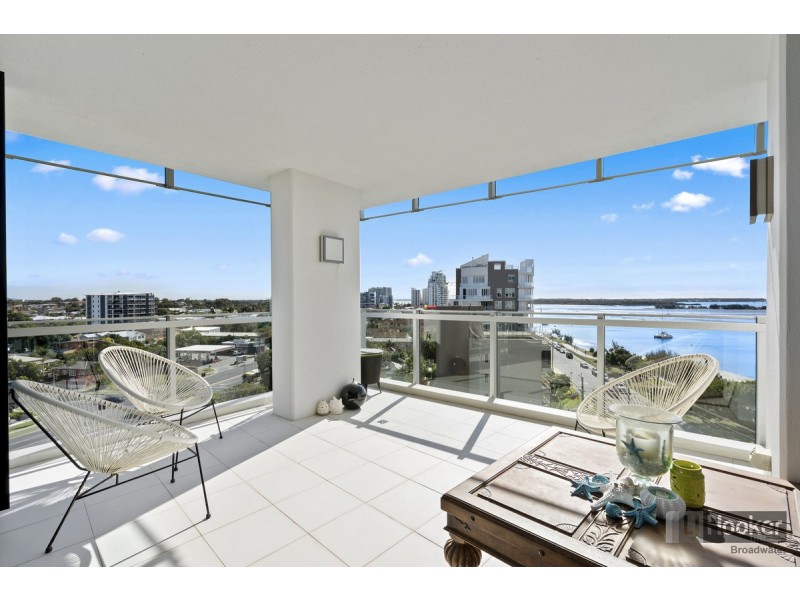 801/230 Marine Parade, Labrador QLD 4215