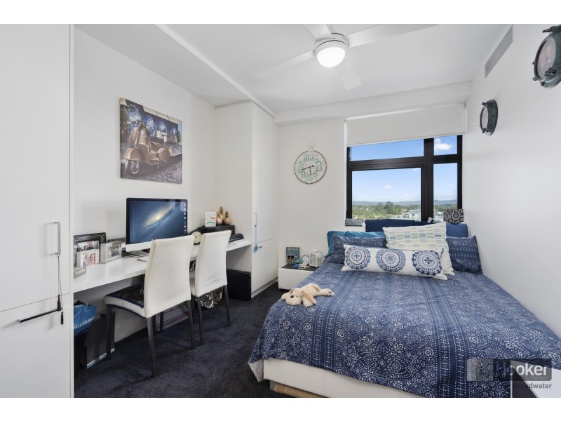 801/230 Marine Parade, Labrador QLD 4215