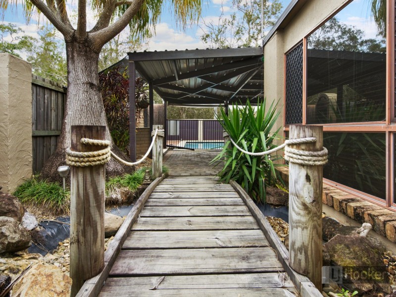 18 Kylie  Street, Arundel QLD 4214