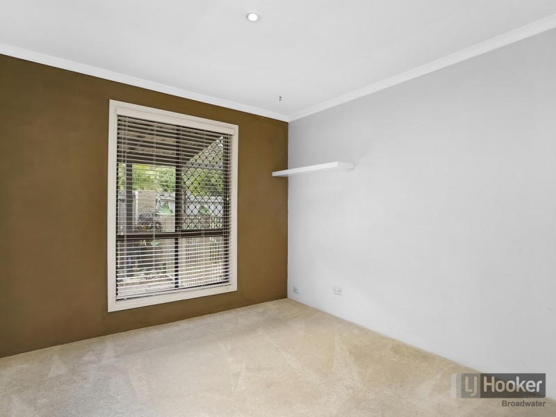 18 Kylie  Street, Arundel QLD 4214