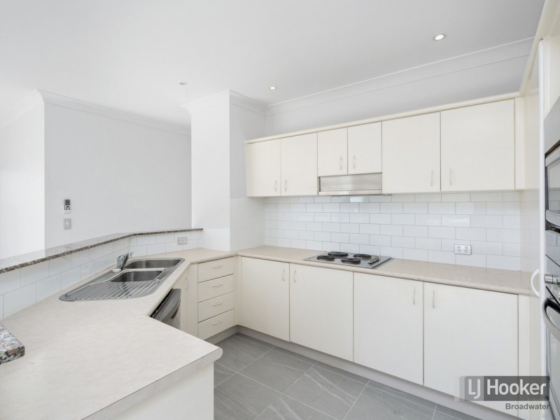 1C/522 Marine Parade, Biggera Waters QLD 4216
