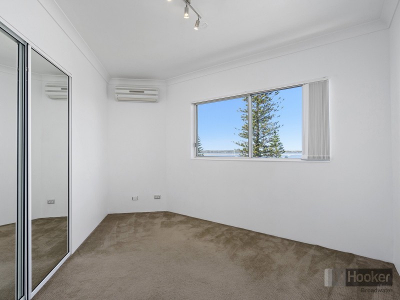 1C/522 Marine Parade, Biggera Waters QLD 4216