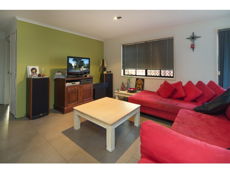 11/25 Ahern Street, Labrador QLD 4215