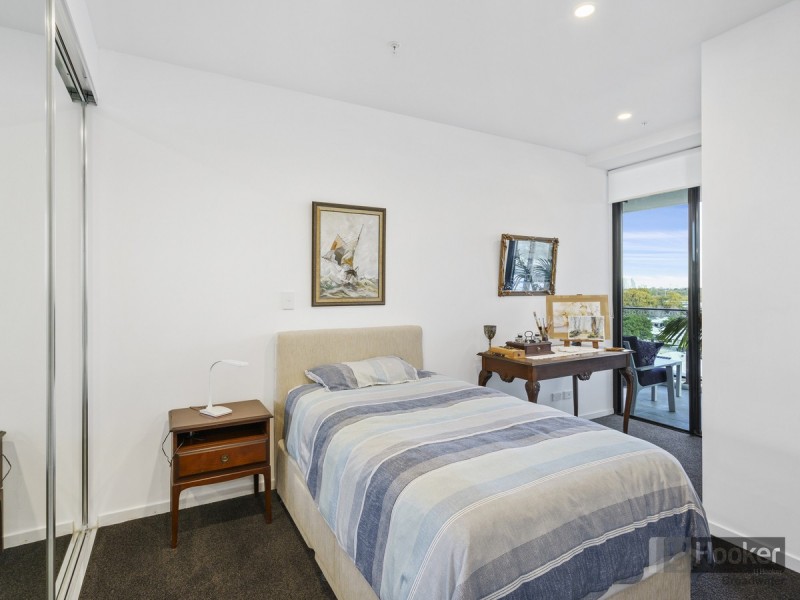 4708/5 Harbour Side Court, Biggera Waters QLD 4216