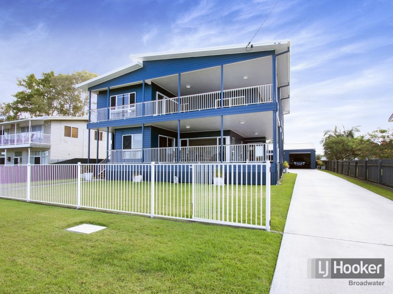 42 Boykambil Esplanade, Hope Island QLD 4212