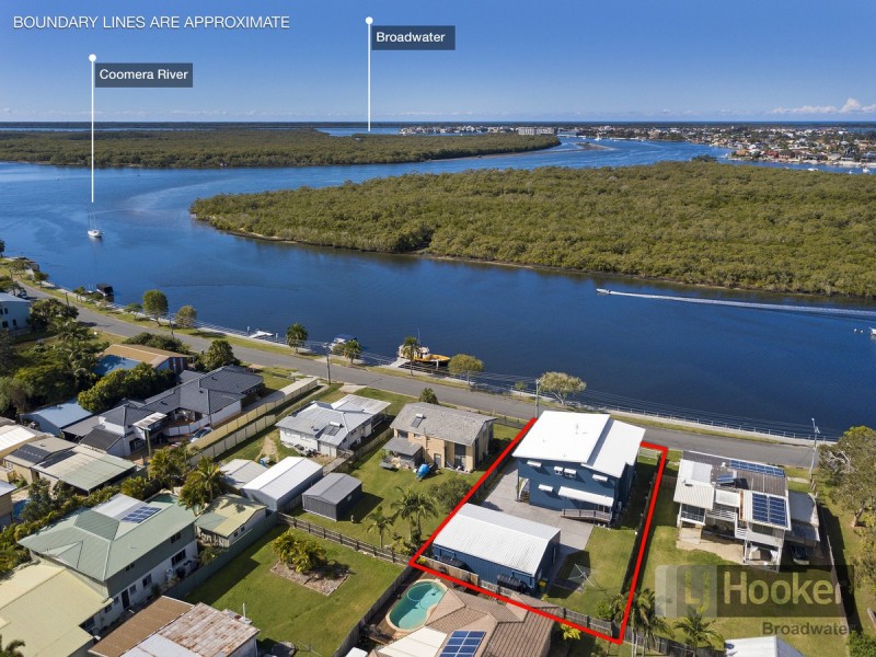 42 Boykambil Esplanade, Hope Island QLD 4212